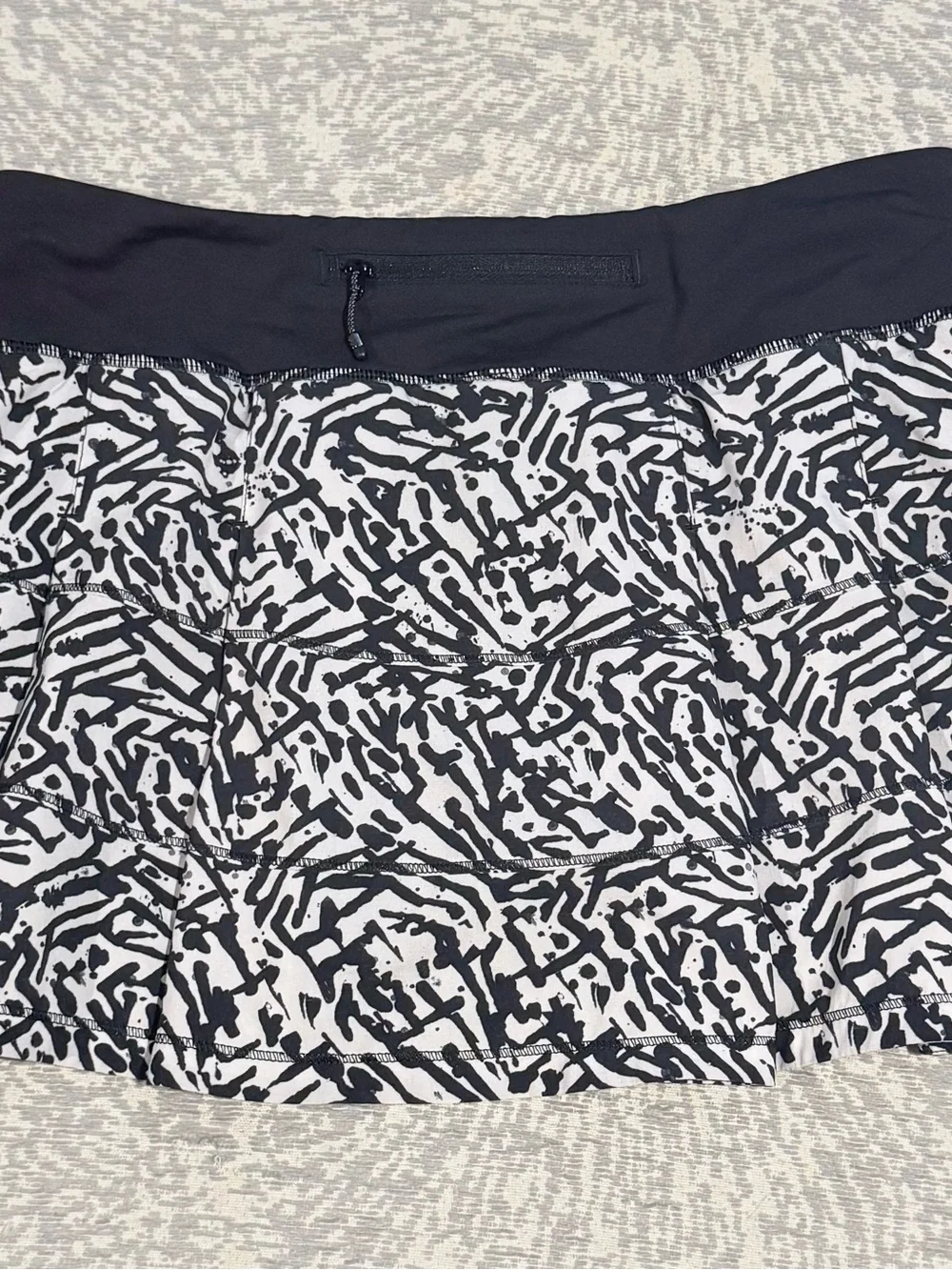 Lululemon /// Women’s Pace Rival Skirt II - Brushed Animal - Size 6
